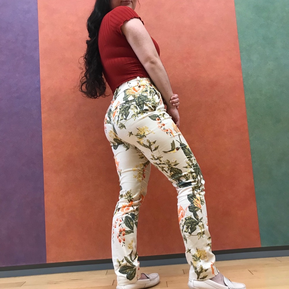 Meet your Posher, Eli